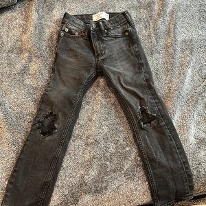 Boys slim jeans size 5/6